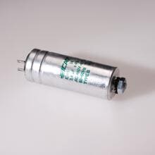Schaum Reihenkondensator 3,4 μf, M8x10mm, Mutter und Zahnscheibe (540034)