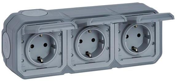 Legrand Plexo New Feuchtraum-Aufputz 3-fach vorverdrahtete Schutzkontakt-Steckdose, horizontal, Steckklemmen (SL), IP 44, grau (069743L)