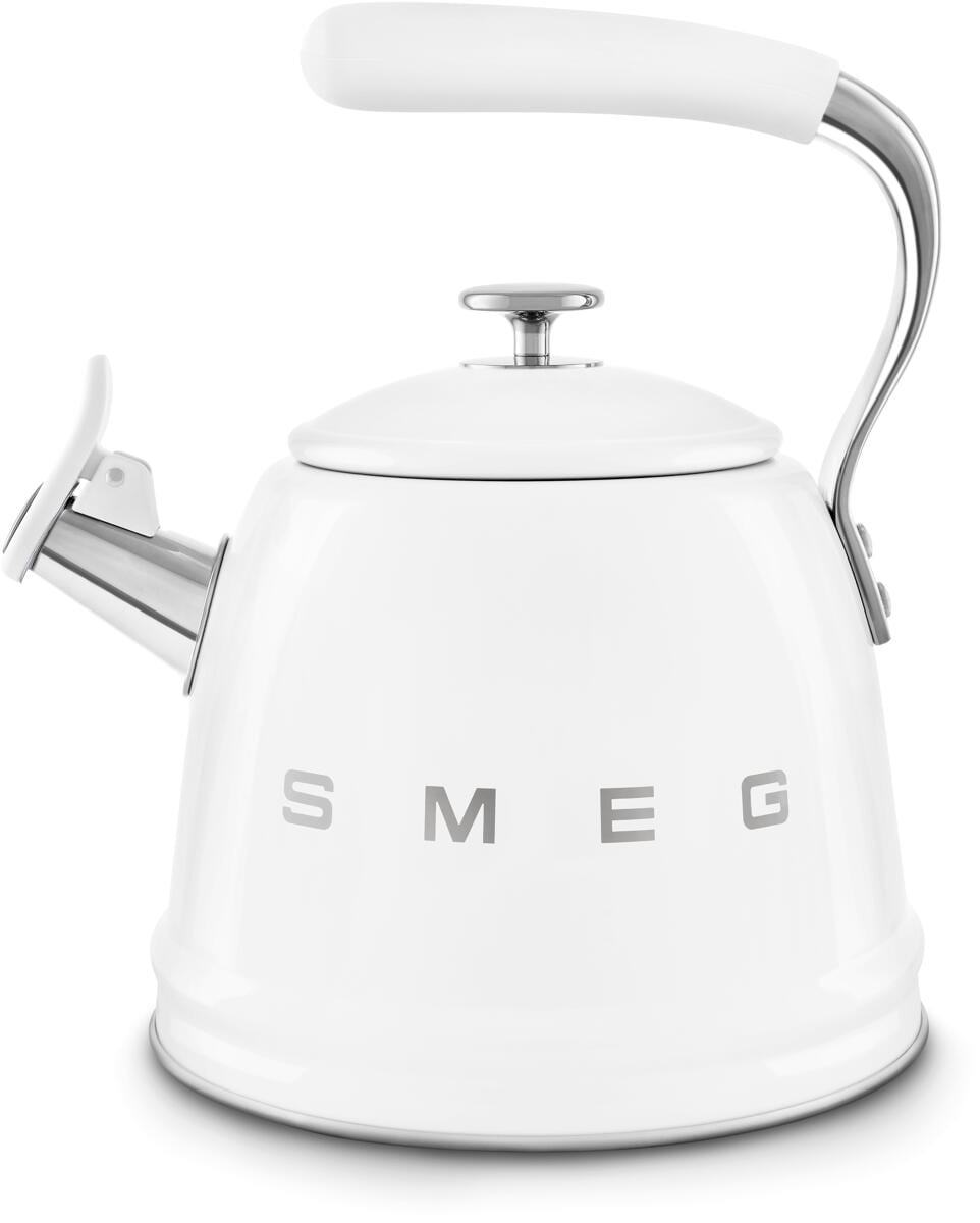 Smeg WKF01WH 50"s Style, Wasserkessel, 2,3 l Fassungsvermögen, für alle Herdarten inkl. Induktion, autom. öffnende Pfeife, leicht aufklappbarer Ausgus