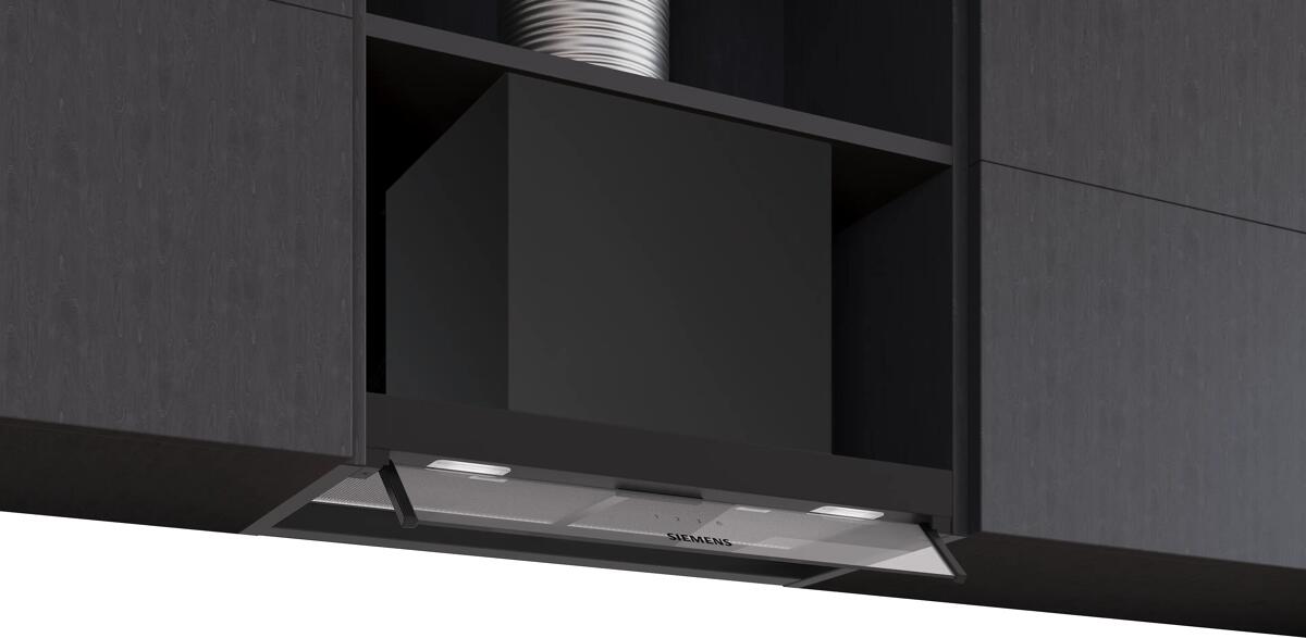 Siemens LJ65BCC60 iQ300 EEK:B Integrierte Designhaube, 60 cm breit, 582 m³/h, 3 Leistungsstufen, schwarz
