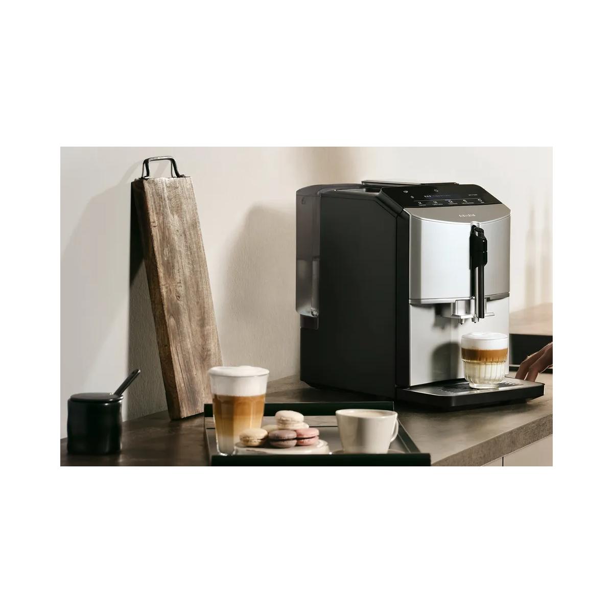 Siemens TF303E07 Kaffeevollautomat 1300 W, automatisches Reinigungssystem, Inox  silver metallic Elektroshop Wagner | Kaffeevollautomaten