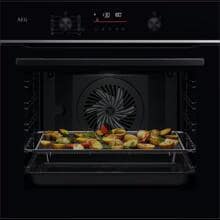 AEG TS6PB501AB 6000 SenseCook A+ Einbaubackofen, 60 cm breit, 71 L, AirFry, WLAN-fähig, Kerntemperatursensor, Pyrolyse, schwarz