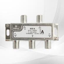 Triax SCS 4 4-Wege-Splitter 5–2400 MHz, über Stromausgänge zum Eingang (349824)