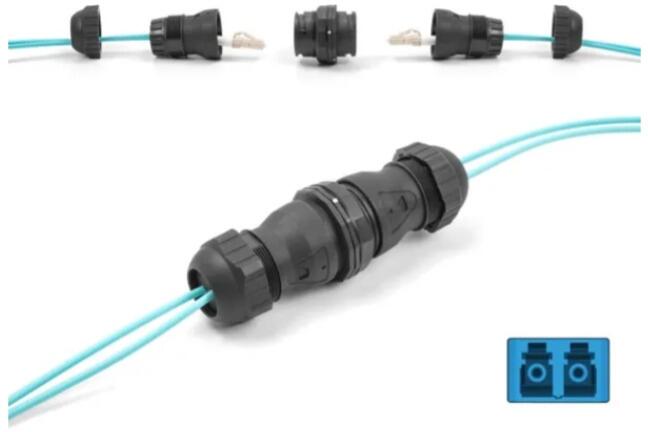 Delock LWL Kabelverbinder, LC Duplex Buchse zu LC Duplex Buchse, UPC, OS2, IP68, staub- und wasserdicht, schwarz (67046)