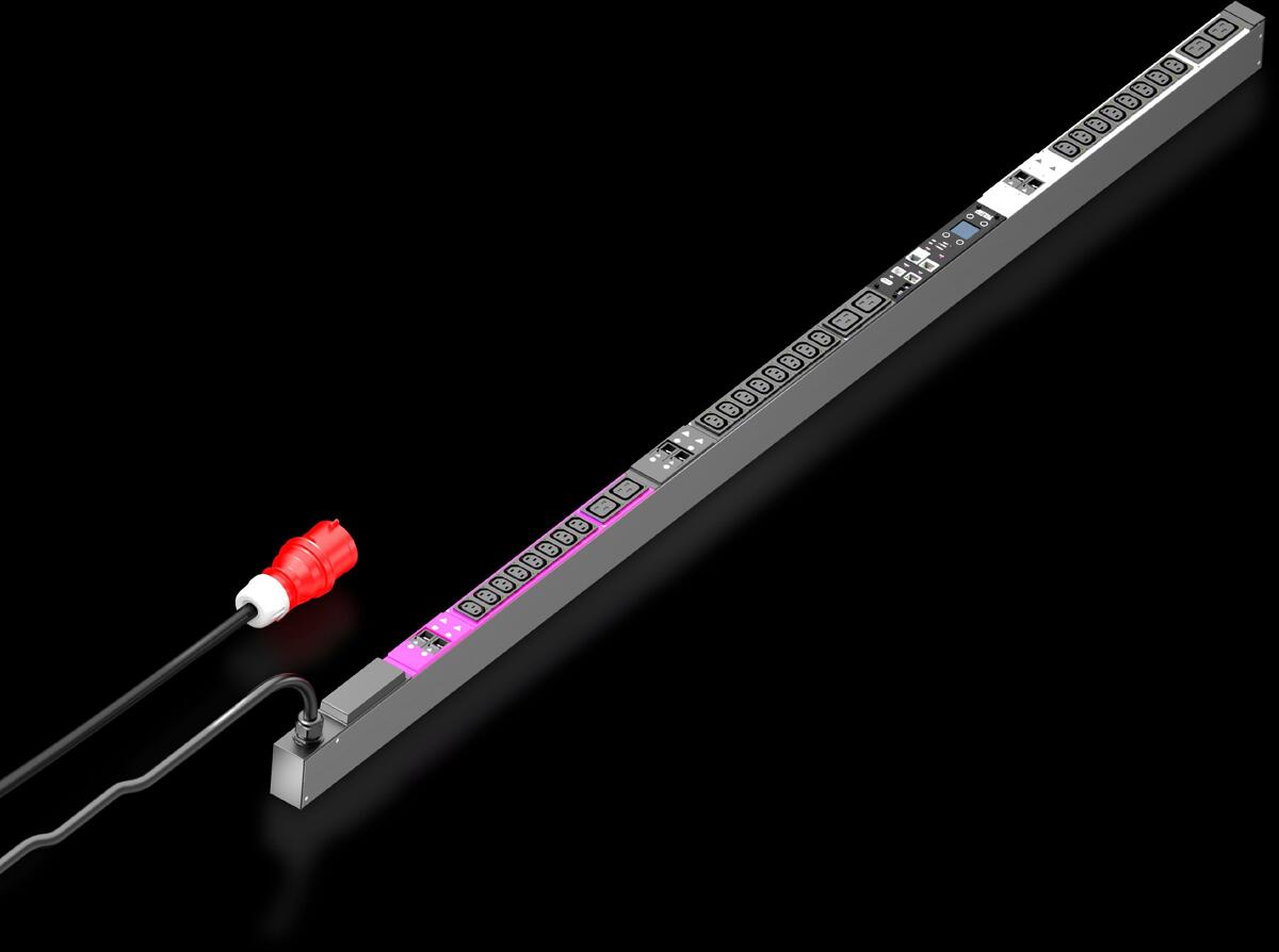 Rittal PDU switched Stromverteilung, 32A/3P, 24xC13+6xC19 (7979337)