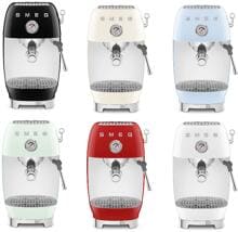 Smeg ECF03 50's Style Premium-Siebträger-Espressomaschine, 1.650 W, 15 bar, Thermoblock-Heizsystem, Cappuccino-Dampffunktion, Cold Brew Funktion, 1,4 l Wassertank