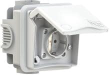 PCE Schutzkontakt-Unterputzsteckdose, 3+2P+PE, inkl. UP-Dose, IP44, Klappdeckel, Gehäuse 90x90mm, weiß (8830v)