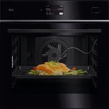 AEG TB8SB73ZAB A++ Einbaubackofen, Dampfbackofen mit SteamPro, 60 cm breit, 70 L, 25 Beheizungsarten, KI - Rezept – Assistent, WLAN, Kerntemperatursensor, Kochassistent, schwarz