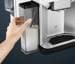 Siemens TQ507D02 EQ.500 integral Kaffeevollautomat, vollautomatische Dampfreinigung, Tassenwärmer