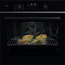 AEG TA5PB501AB 5000 SurroundCook A+ Einbaubackofen, 60 cm breit, 71 L, SteamBake, WLAN-fähig, Kerntemperatursensor, Pyrolyse, schwarz