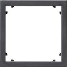Zwischenplatte mit quadratischem Ausschnitt (45 x 45 mm) Gira 028328